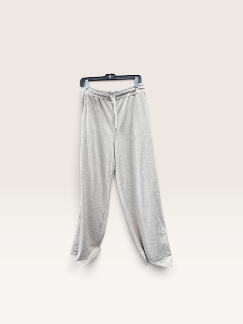Vist Large View of Product Image Which is Used Vuori Casual Pant 8-29