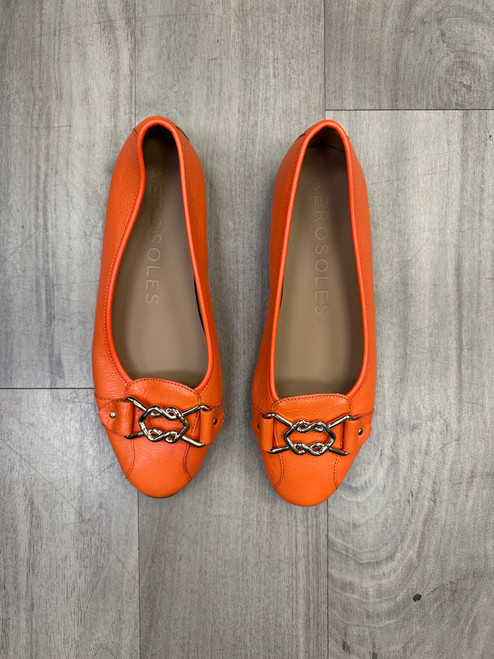 Vist Large View of Product Image Which is Used Aerosoles Flats 9.5