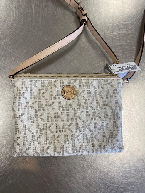 Vist Large View of Product Image Which is Used Michael Michael Kors Small Handbag