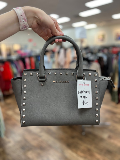 Vist Large View of Product Image Which is Used Michael Michael Kors Small Handbag