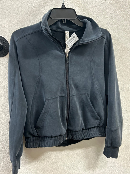 Vist Large View of Product Image Which is Used Lululemon Athletica Active Sweatshirt S-4/6