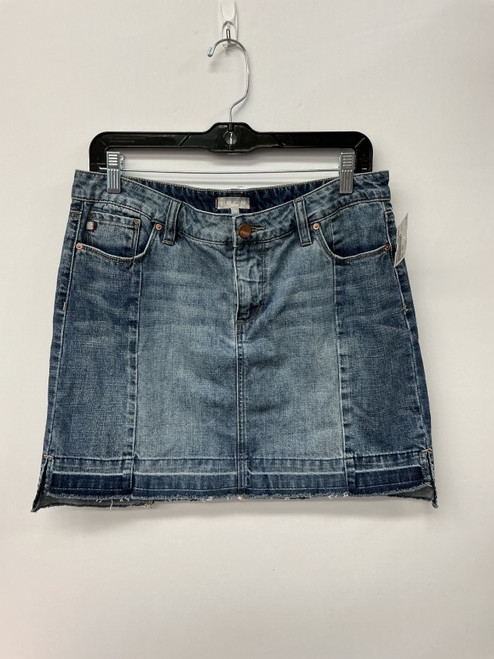 Vist Large View of Product Image Which is Used Dear John Short Skirt 8-29