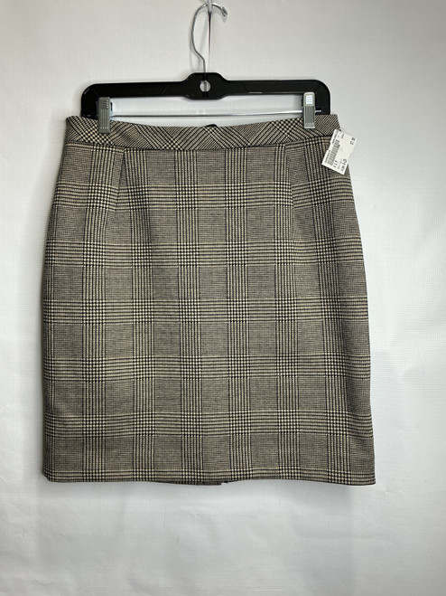 Vist Large View of Product Image Which is Used H & M Short Skirt 8-29