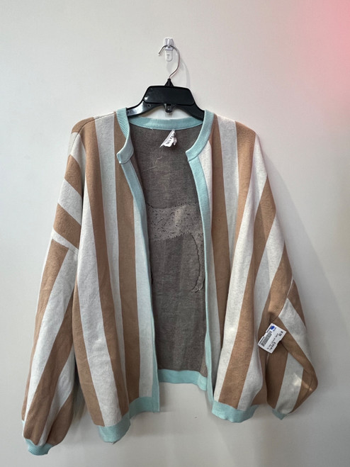 Vist Large View of Product Image Which is Used Unbranded Lightweight Sweater M-8/10