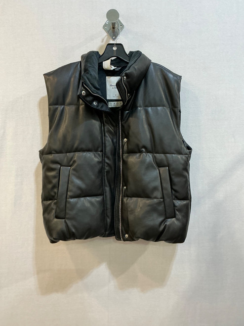Vist Large View of Product Image Which is Used Unbranded Lightweight Vest M-8/10