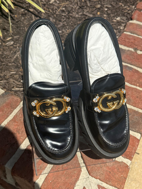 Vist Large View of Product Image Which is Used Gucci Casual Shoes 10