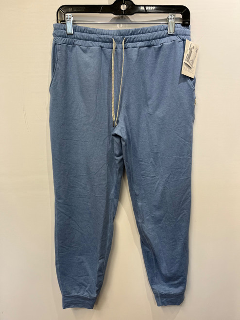 Vist Large View of Product Image Which is Used Vuori Active Pant 4-27