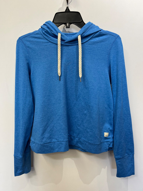 Vist Large View of Product Image Which is Used Vuori Active Long Sleeve S-4/6