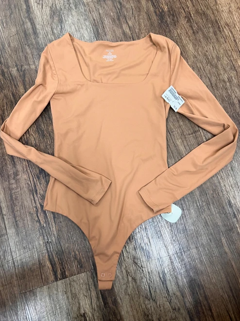 Vist Large View of Product Image Which is Used Nuuds Long Sleeve Top XS-0/2