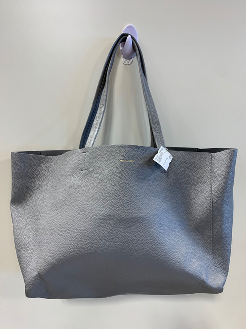 Vist Large View of Product Image Which is Used Unbranded Large Handbag