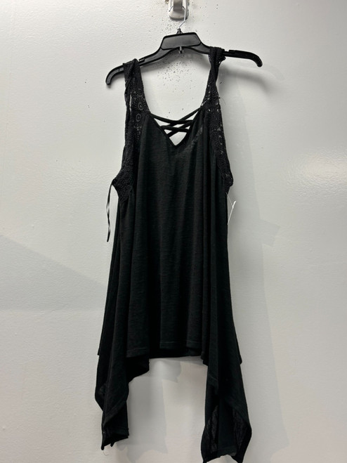 Vist Large View of Product Image Which is Used Penningtons Tank Top 5X-26