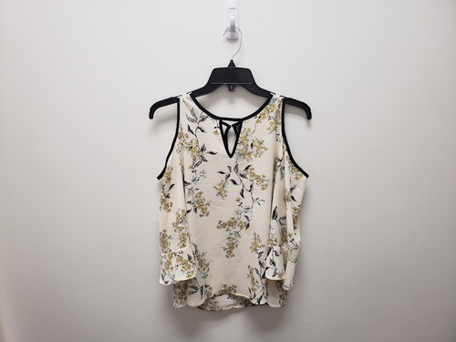 Vist Large View of Product Image Which is Used maurices  TOPS  S-4/6