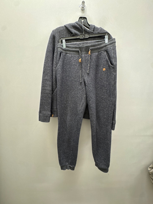 Vist Large View of Product Image Which is Used grey 10Tree Sweatshirt and sweatpant set M-8/10
