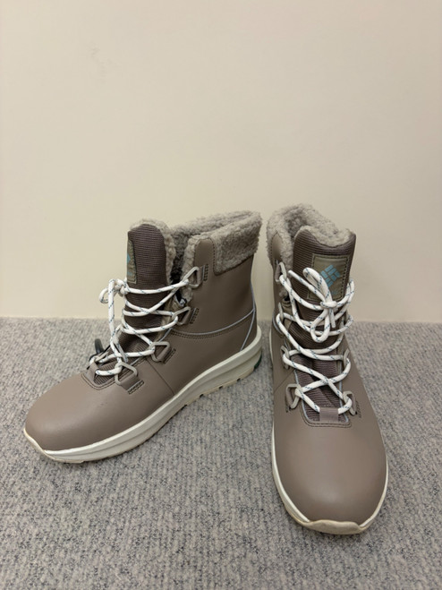 Vist Large View of Product Image Which is Used Columbia Outerwear Boots 8.5