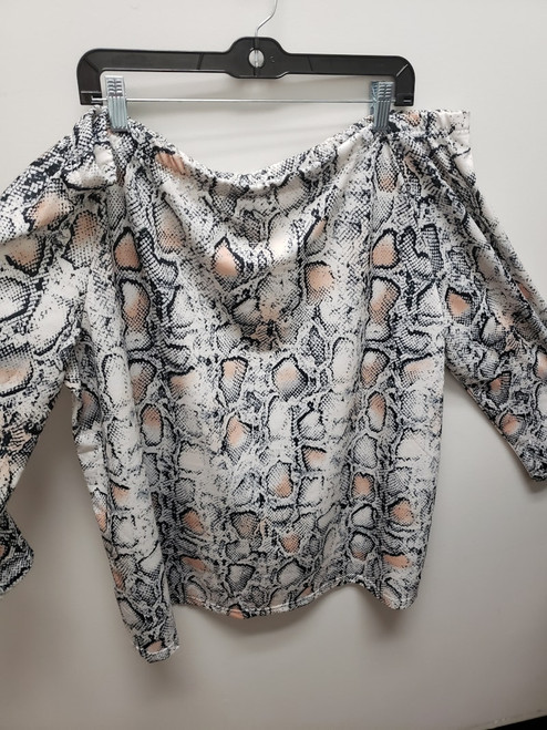 Vist Large View of Product Image Which is Used shein  TOPS  3X-22