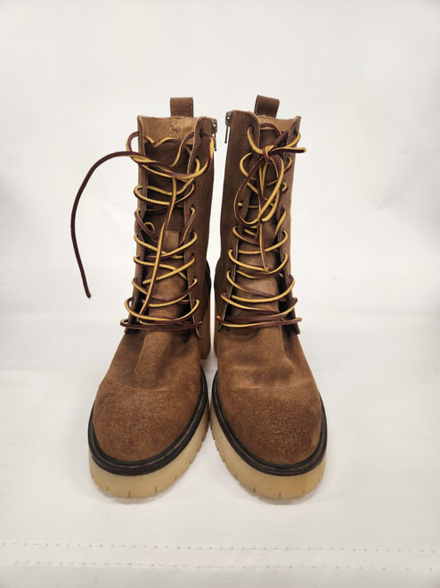 Vist Large View of Product Image Which is Used Unbranded Ankle Boots 10
