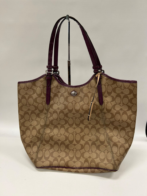 Vist Large View of Product Image Which is Used Coach Large Leather Handbag
