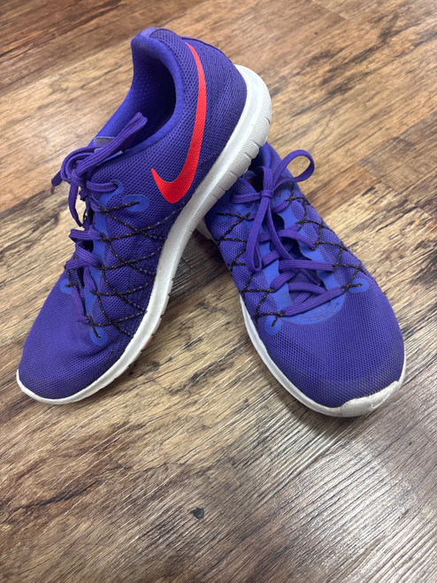 Vist Large View of Product Image Which is Used Nike Performance Athletic Shoes 8.5