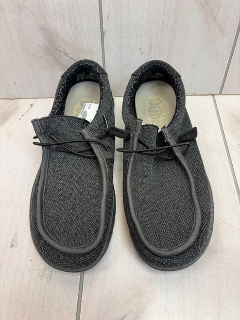 Vist Large View of Product Image Which is Used Hey Dude Mens Casual Shoes 10