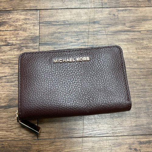 Vist Large View of Product Image Which is Used Michael Michael Kors Leather Wallet