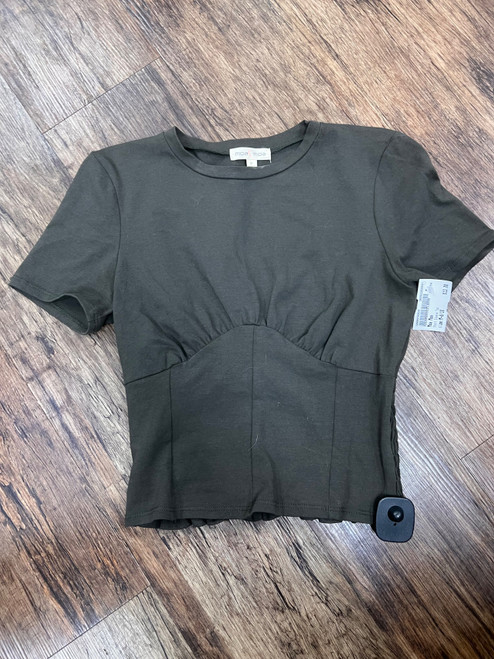 Vist Large View of Product Image Which is Used Moa Moa Short Sleeve Top M-8/10