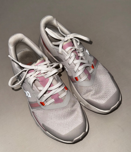Vist Large View of Product Image Which is Used On Cloud Performance Shoes 6