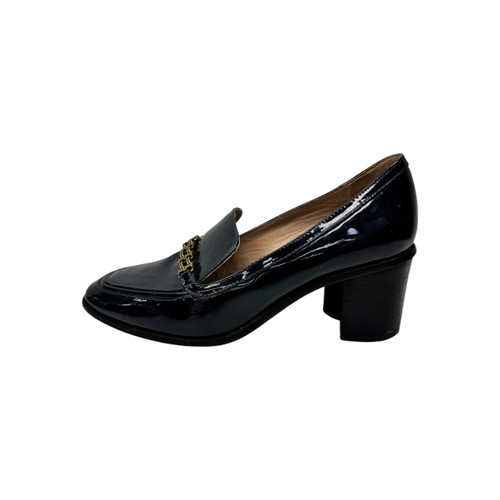Vist Large View of Product Image Which is Used Tory Burch Low Heels 6