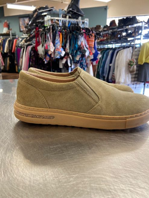 Vist Large View of Product Image Which is Used Birkenstock Casual Shoes 7.5