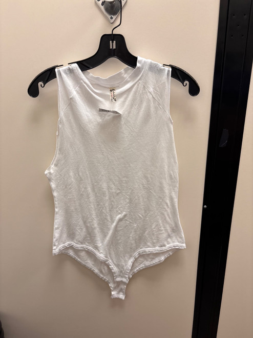 Vist Large View of Product Image Which is Used Free People Sleeveless Top M-8/10