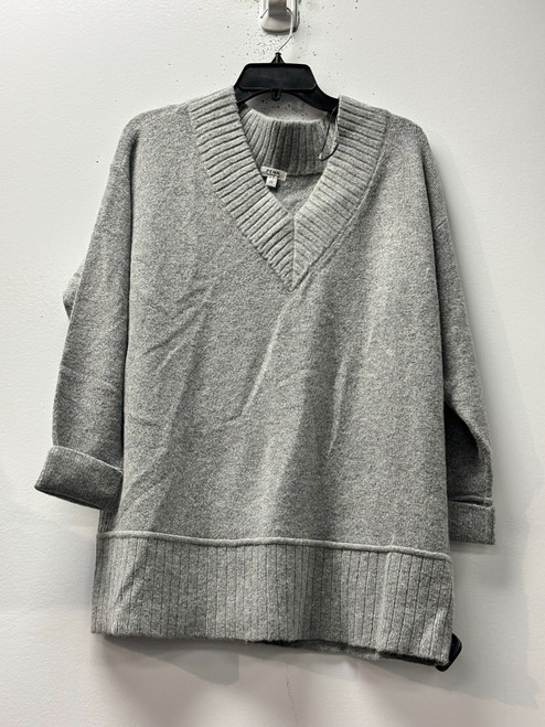 Vist Large View of Product Image Which is Used Penningtons Lightweight Sweater L-12/14