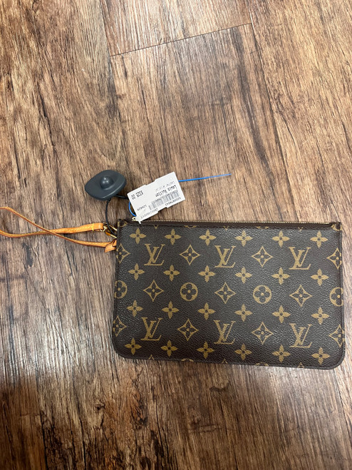 Vist Large View of Product Image Which is Used Louis Vuitton Leather Wristlet
