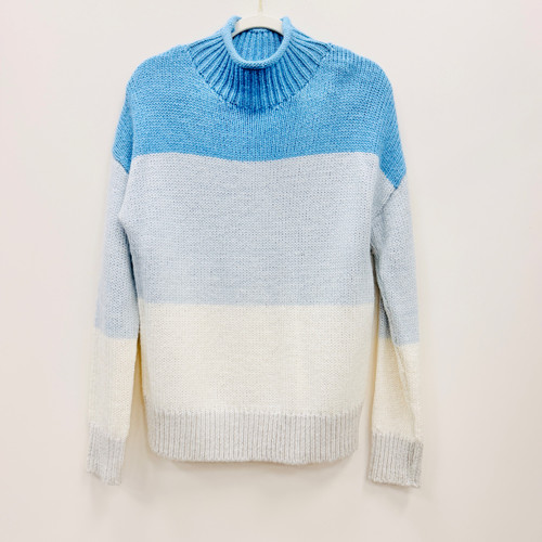 Vist Large View of Product Image Which is Used Gap Lightweight Sweater XS-0/2