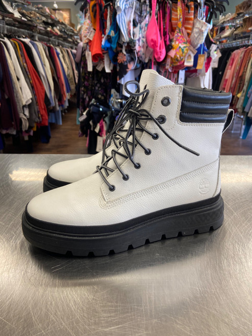 Vist Large View of Product Image Which is Used Timberland Ankle Boots 7.5