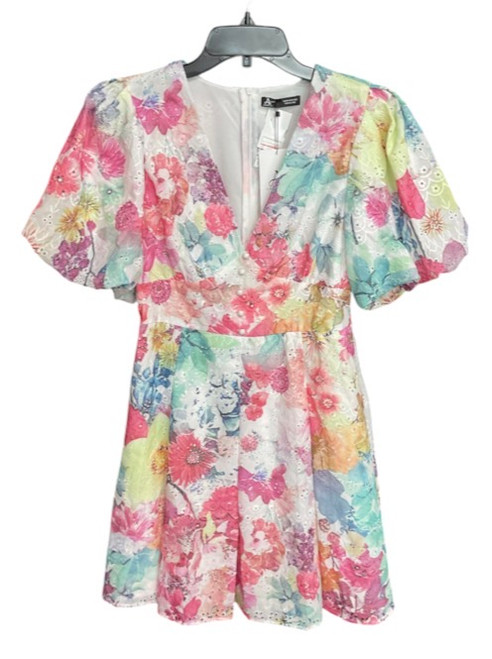 Vist Large View of Product Image Which is Used Shein Short Dress F M-8/10