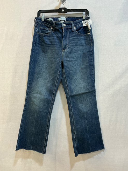 Vist Large View of Product Image Which is Used Universal Threads Denim 10-30