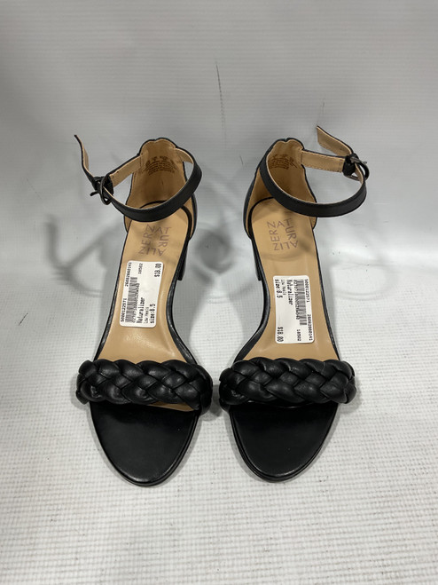 Vist Large View of Product Image Which is Used Naturalizer Low Heels 8.5
