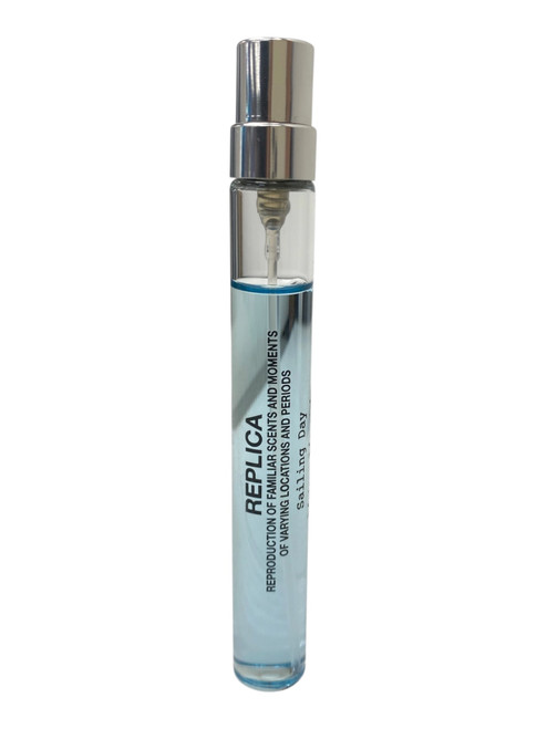 Vist Large View of Product Image Which is Used Maison Margiela Replica Saili