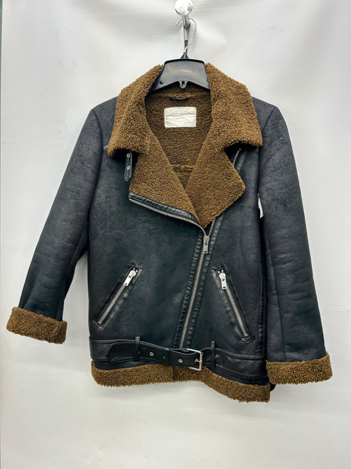 Vist Large View of Product Image Which is Used Zara Short HeavyCoat XS-0/2