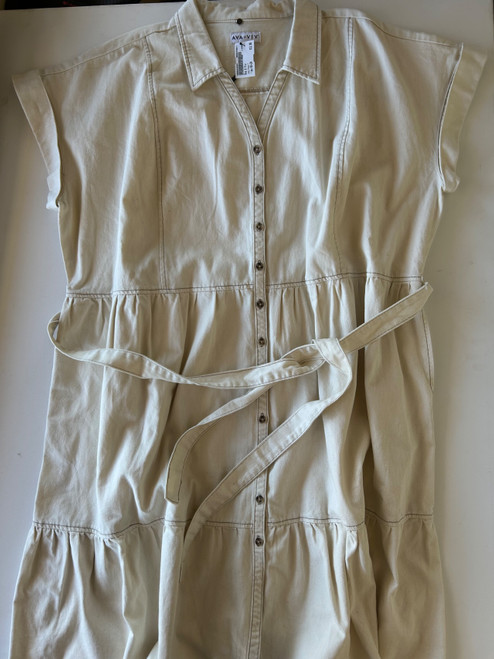 Vist Large View of Product Image Which is Used Ava & Viv Long Dress F 4X-24