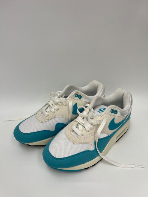 Vist Large View of Product Image Which is Used Nike Casual Shoes 9