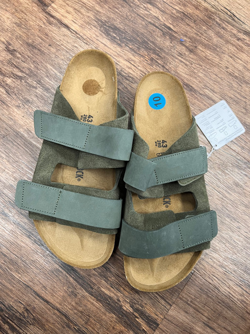Vist Large View of Product Image Which is Used Birkenstock Mens Sandals 10