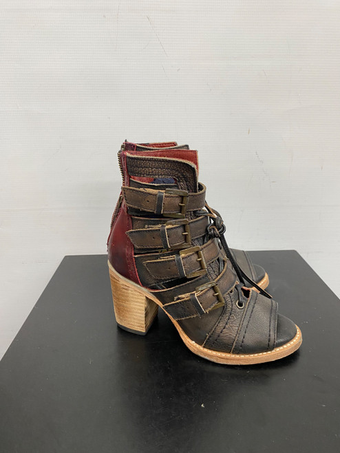 Vist Large View of Product Image Which is Used Free Bird Ankle Boots 5