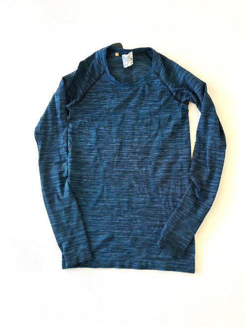 Vist Large View of Product Image Which is Used Lululemon Athletica Active Long Sleeve M-8/10