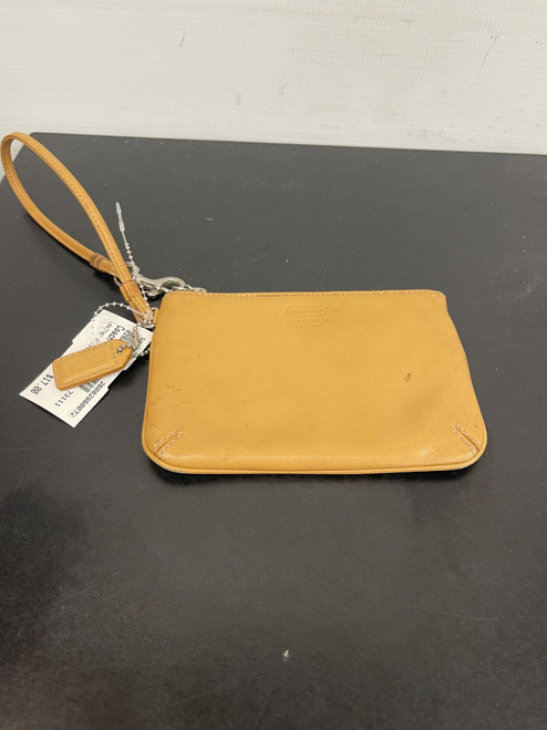 Vist Large View of Product Image Which is Used Coach Leather Wristlet
