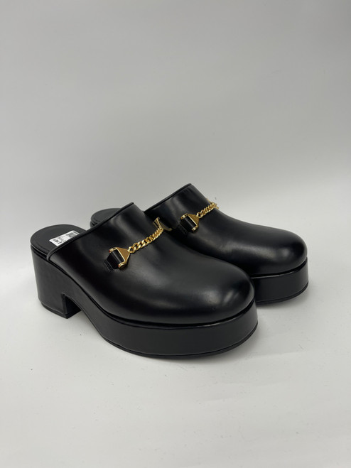 Vist Large View of Product Image Which is Used Hyusto Clogs 9
