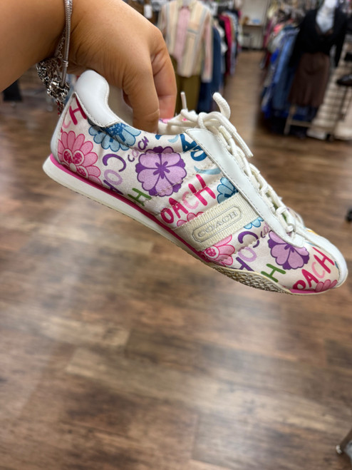 Vist Large View of Product Image Which is Used Coach Casual Shoes 6