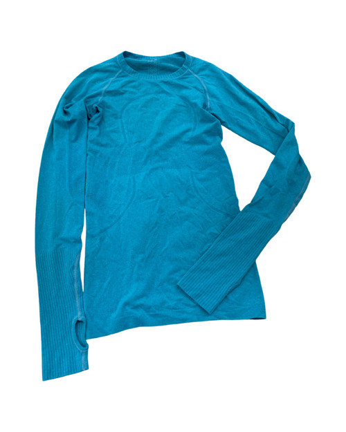 Vist Large View of Product Image Which is Used Lululemon Athletica Active Long Sleeve S-4/6