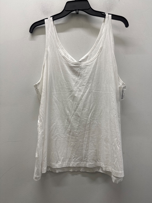Vist Large View of Product Image Which is Used White Old Navy Tank Top XXL-20 AD