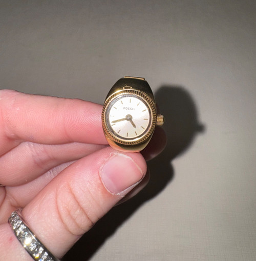 Vist Large View of Product Image Which is Used Fossil Ring