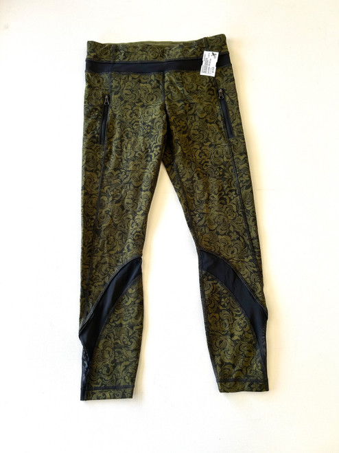 Vist Large View of Product Image Which is Used Lululemon Athletica Active Pant 6-28